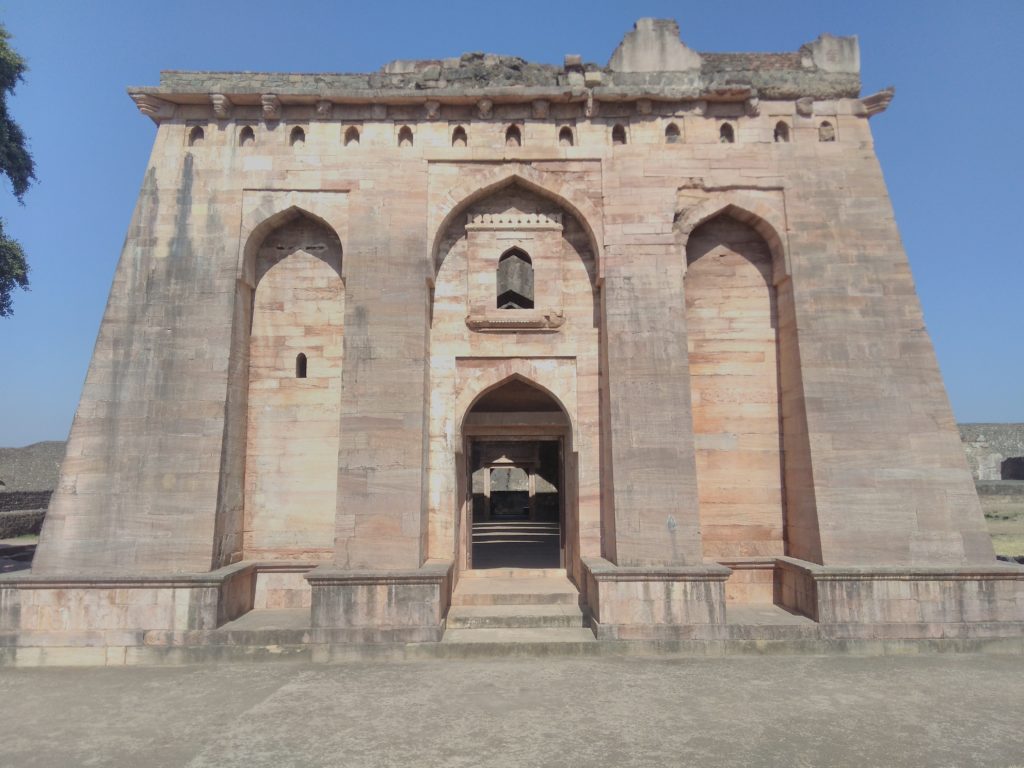 Hindola Mahal, Darbar, Mandavgarh, Madhya Pradesh
