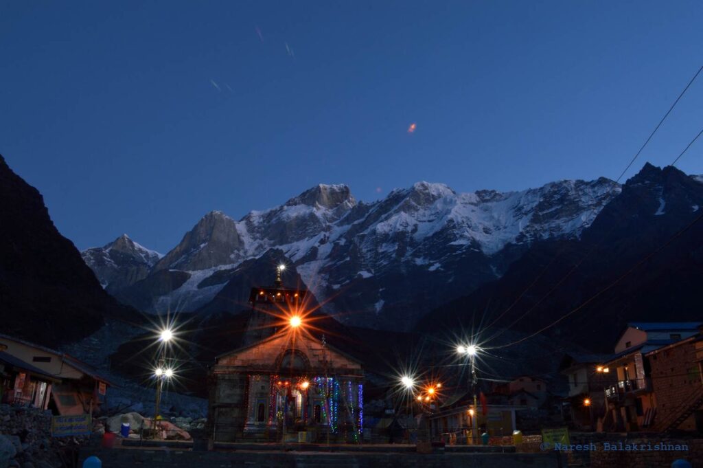 Kedarnath Temple, Uttarakhand, Source - https://commons.wikimedia.org/wiki/File:Kedarnath_Temple_at_Dawn_-_OCT_2014.jpg